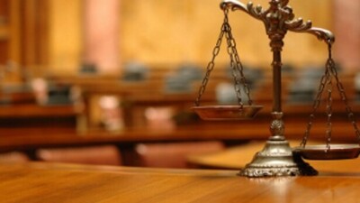 В Актау вынесли приговор экс-полицейскому за покровительство работе борделя во время режима ЧС