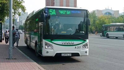 Жара в автобусах: астанчане жалуются на неисправные кондиционеры