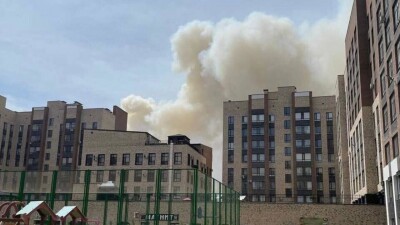 Тушение горящего сухостоя в Астане осложняется сильным ветром