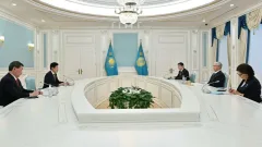 Токаев провёл встречу с председателем Японской парламентской лиги дружбы с Казахстаном 