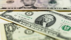 Курс доллара вырос к тенге на фоне выборов в США