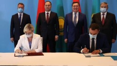 Соглашение о поставках нефти из Казахстана в Беларусь подписали представители двух стран