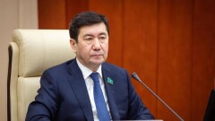 Кошанов: Нужно пересмотреть кабальные условия выдачи кредитов и ужесточить требования к заёмщикам