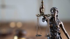 Жертве репрессий, вовремя не оспорившей мизерную компенсацию, отказали в иске на миллиард тенге