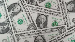 Курс доллара снизился к тенге на бирже 3 марта
