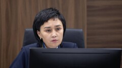 Судья Кульбаева 4 дня в неделю занята делом Бишимбаева. Что с судом над Мырзахметовым?