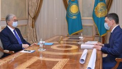 Вице-министр, аким, 11 глав управлений: Бектенов рассказал Токаеву о громких делах