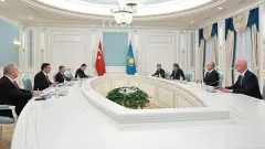 "Никаких противоречий и разногласий". Токаев принял вице-президента Турции