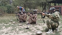 В Казахстане работают детские лагеря с военным уклоном по российской франшизе. Легально ли это