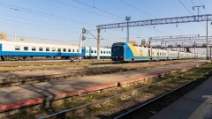 Работники КТЖ в Мангистау объявили забастовку и требуют повышения зарплат на 100%