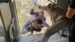 В МЧС показали, как спасали трёх найденных туристов в Туркестанской области
