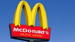 Представители McDonald’s обратились в Минтруда РК из-за требования установить плиты для людей с инвалидностью