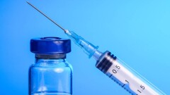 У привитых комбинацией вакцин AstraZeneca и "Спутник Лайт" уровень антител вырос в четыре раза