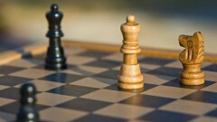 Где можно посмотреть чемпионат мира по по рапиду и блицу в Алматы онлайн