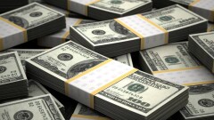 Нацбанк продал на бирже 198,9 млн долларов, чтобы сдержать резкое падение тенге