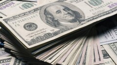 Курс доллара к тенге вырос в обменниках Казахстана