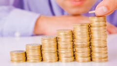 Расходы из бюджета РК увеличат на 2,2 трлн тенге. Сколько денег выделят на нужды населения