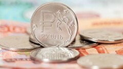 Курс рубля вырос к тенге на бирже