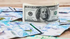 Курс доллара вырос к тенге на бирже 19 мая