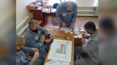 В колонии Павлодарской области осуждённые осваивают азы ведения бизнеса, играя в "Монополию"