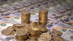 Доллар укрепился к тенге на бирже 1 февраля