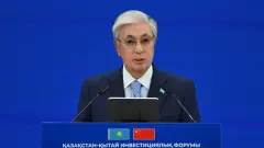 "Казахстан и Китай сообща смогут успешно реализовать любое дело". Токаев выступил на форуме в Алматы