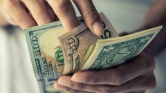 Каким будет курс доллара к июню? Прогноз экспертов