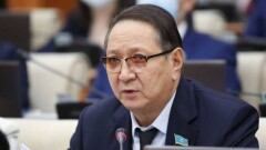 Депутат Жамалов предложил отменить начисление компенсаций по депозитам как неэффективную меру