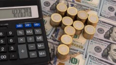 Сколько стоит доллар на бирже и в обменниках Казахстана 12 декабря