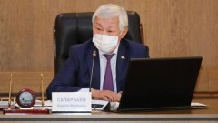 Сапарбаев о вакцинации населения Жамбылской области: Много шума, пиара, на словах всё красиво – на деле одни провалы