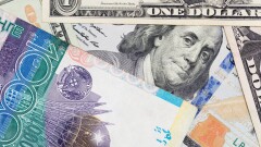 Сколько стоит доллар на бирже и в обменниках Казахстана 13 декабря