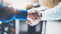 670 казахстанцев старше 50 лет нашли работу по программе "Серебряный возраст". Сколько они получают?