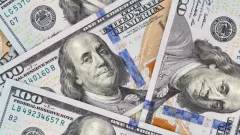 Курс доллара снизился к тенге на бирже 16 апреля