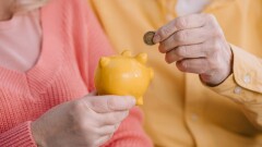 Доходность управляющих компаний: выгодно ли переводить свои пенсионные накопления из ЕНПФ