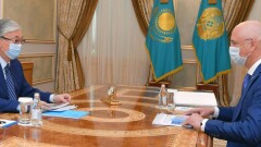Скляр рассказал Токаеву о привлечении инвестиций из Германии и развитии машиностроения в Казахстане