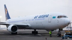 Продали дорого, а теперь выкупают дешевле? В Air Astana объяснили свои действия по акциям