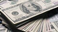 Курс доллара снова вырос к тенге на бирже