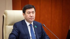 Кошанов депутатам: Нужно не в мажилисе вести разговоры о паводках, а выезжать в регионы