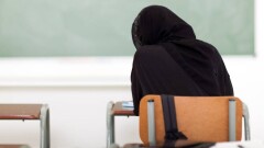 Платки в школах: будет ли МОН вводить изменения в приказ о школьной форме