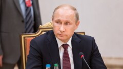 "Есть все возможности, чтобы стать одним из полюсов многополярного мира". Путин обратился к главам стран ЕАЭС