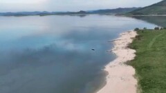 Нефтяное пятно на Бухтарминском водохранилище распространилось на 50 тысяч квадратных метров