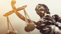 В Атырау суд отменил требование прокуратуры проверить банковские счета сотрудников УГД