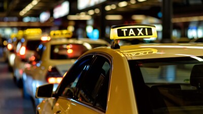 В Казахстане будут фиксировать данные о перевозчике, пассажире и маршруте при заказе такси