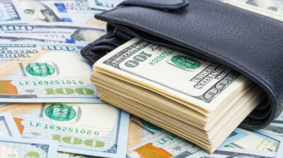 Сколько стоит доллар на бирже перед выходными