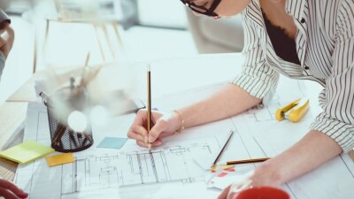 В каком регионе Казахстана можно найти работу с зарплатой 764 тысячи тенге