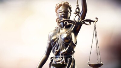 В Карагандинской области директор дома престарелых, присвоивший пенсии постояльцев, отделался штрафом