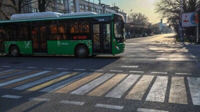 Досаев решил сэкономить на ремонте проспекта Аль-Фараби, чтобы построить дороги в других районах Алматы