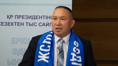 Пресс-конференция кандидата в президенты от оппозиции сорвалась из-за рухнувшего потолка