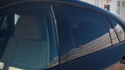 Нужно ли разрешить в Казахстане тонировку передних стёкол авто? Полицейские против, мнения водителей разнятся