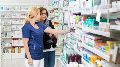 Аптекам запретят продавать лекарства, если до истечения их срока годности остаётся меньше двух месяцев